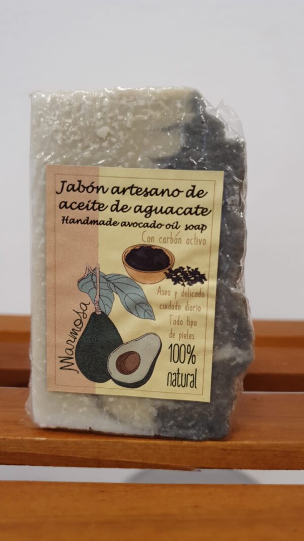 Jabón de aceite de aguacate con carbón activo